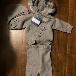 NWT Pompomme Toddler Designer Hooded Sweater with Pants and Hat; Size 3M